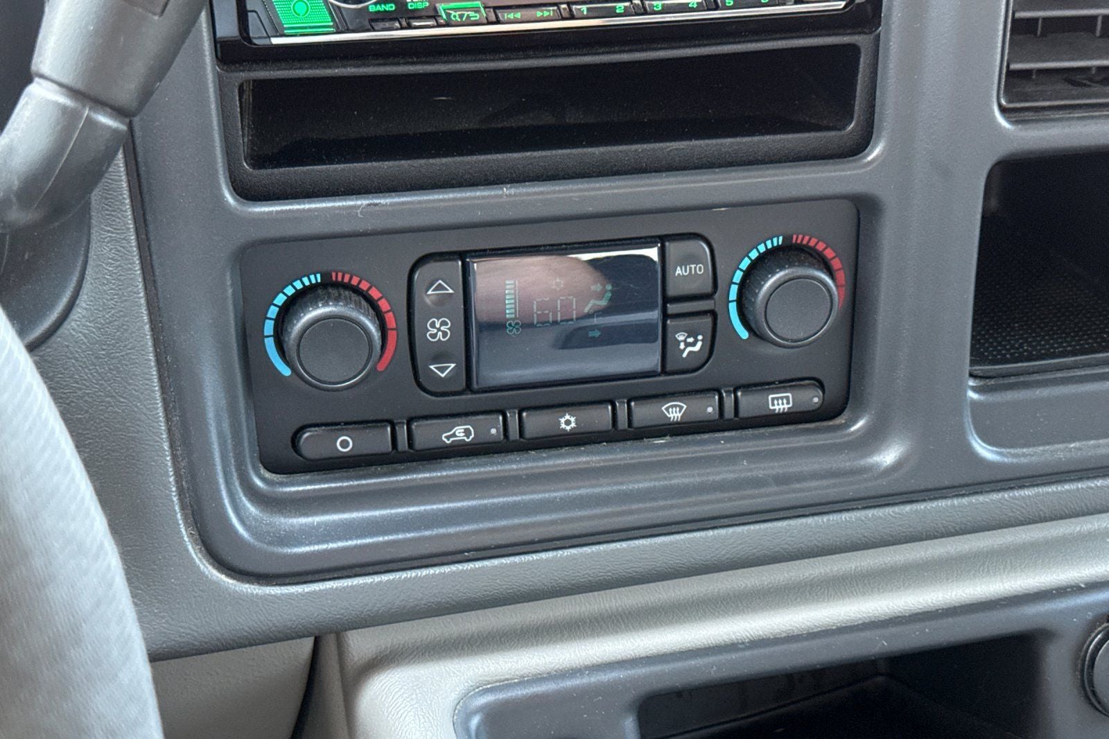 2005 GMC Yukon SLE