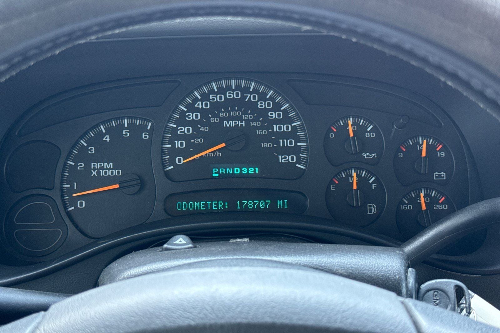 2005 GMC Yukon SLE