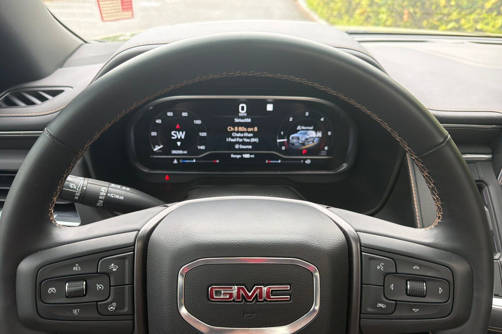 2023 GMC Yukon AT4