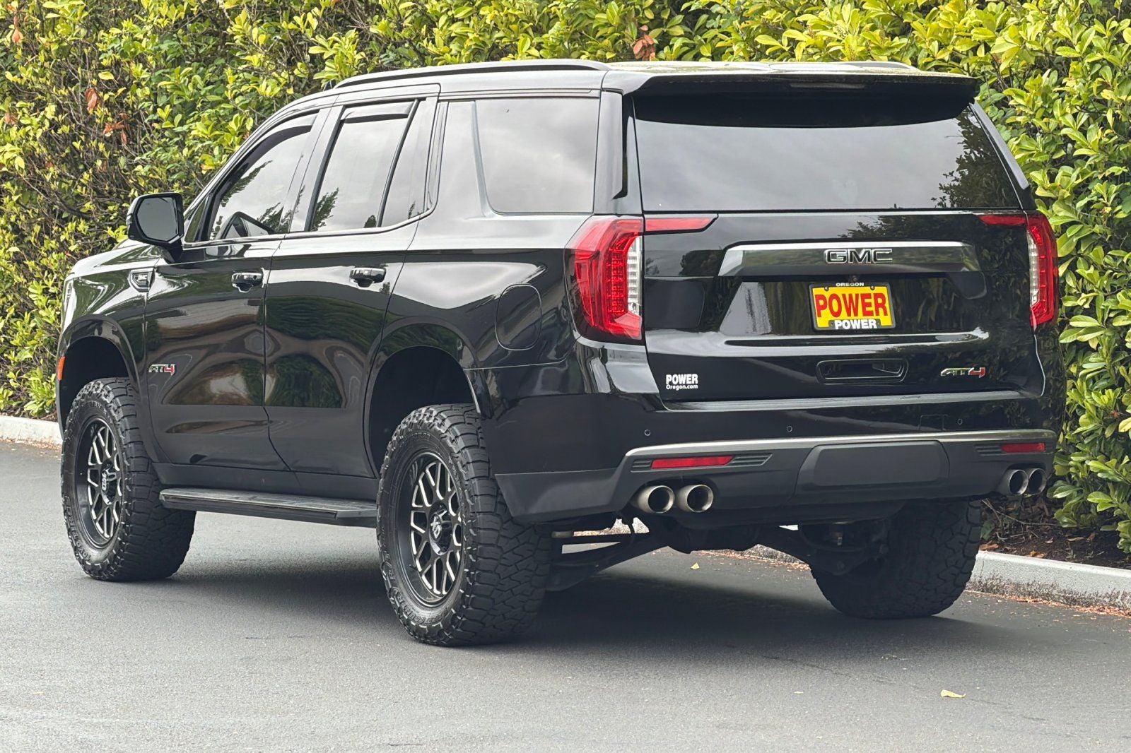 2023 GMC Yukon AT4