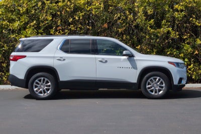 2021 Chevrolet Traverse LT Cloth w/2FL