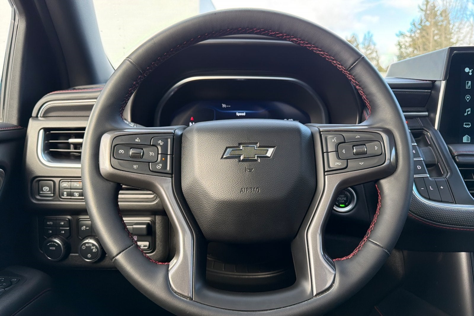 2024 Chevrolet Suburban RST