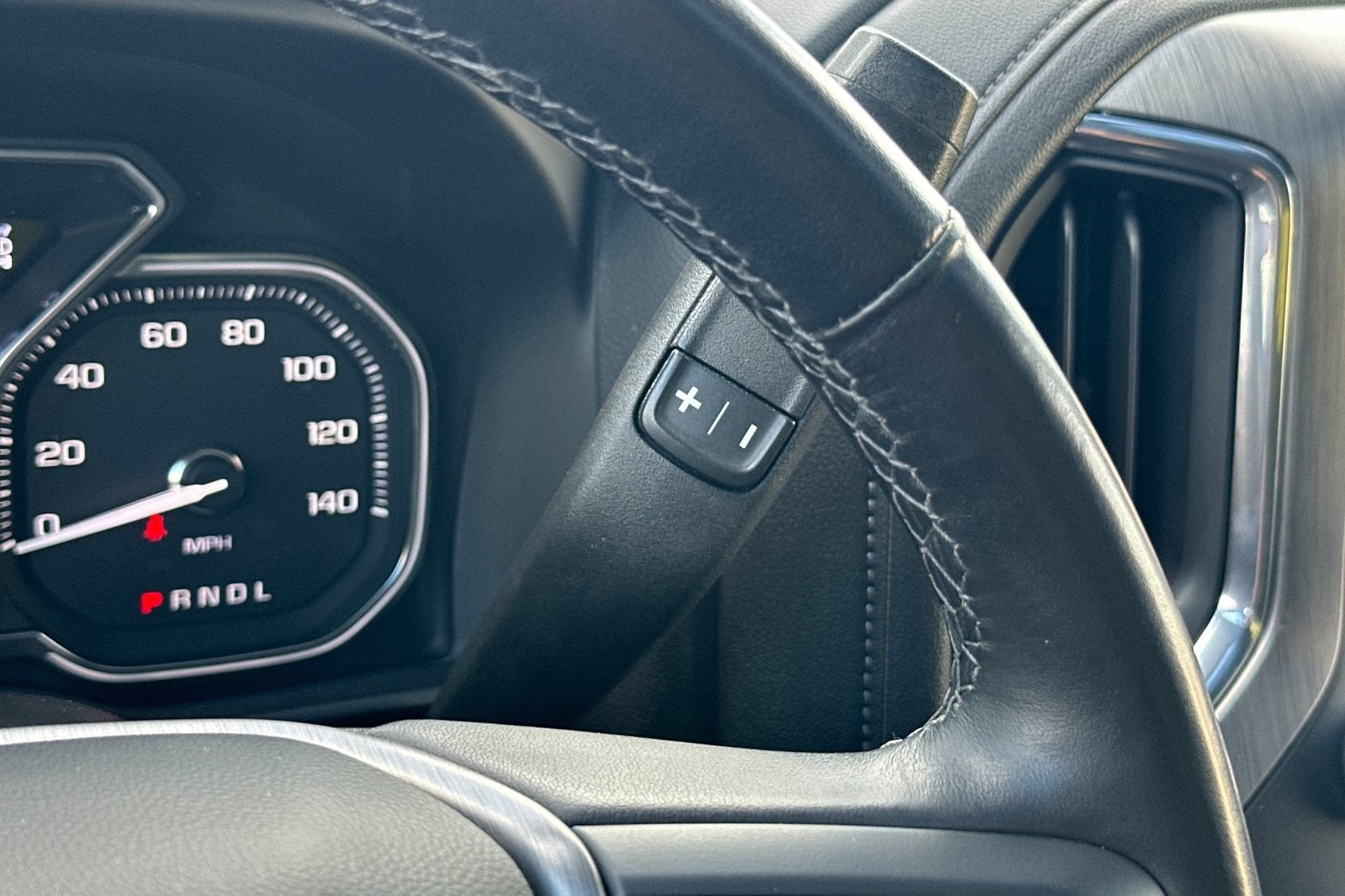 2022 GMC Sierra 3500HD Denali