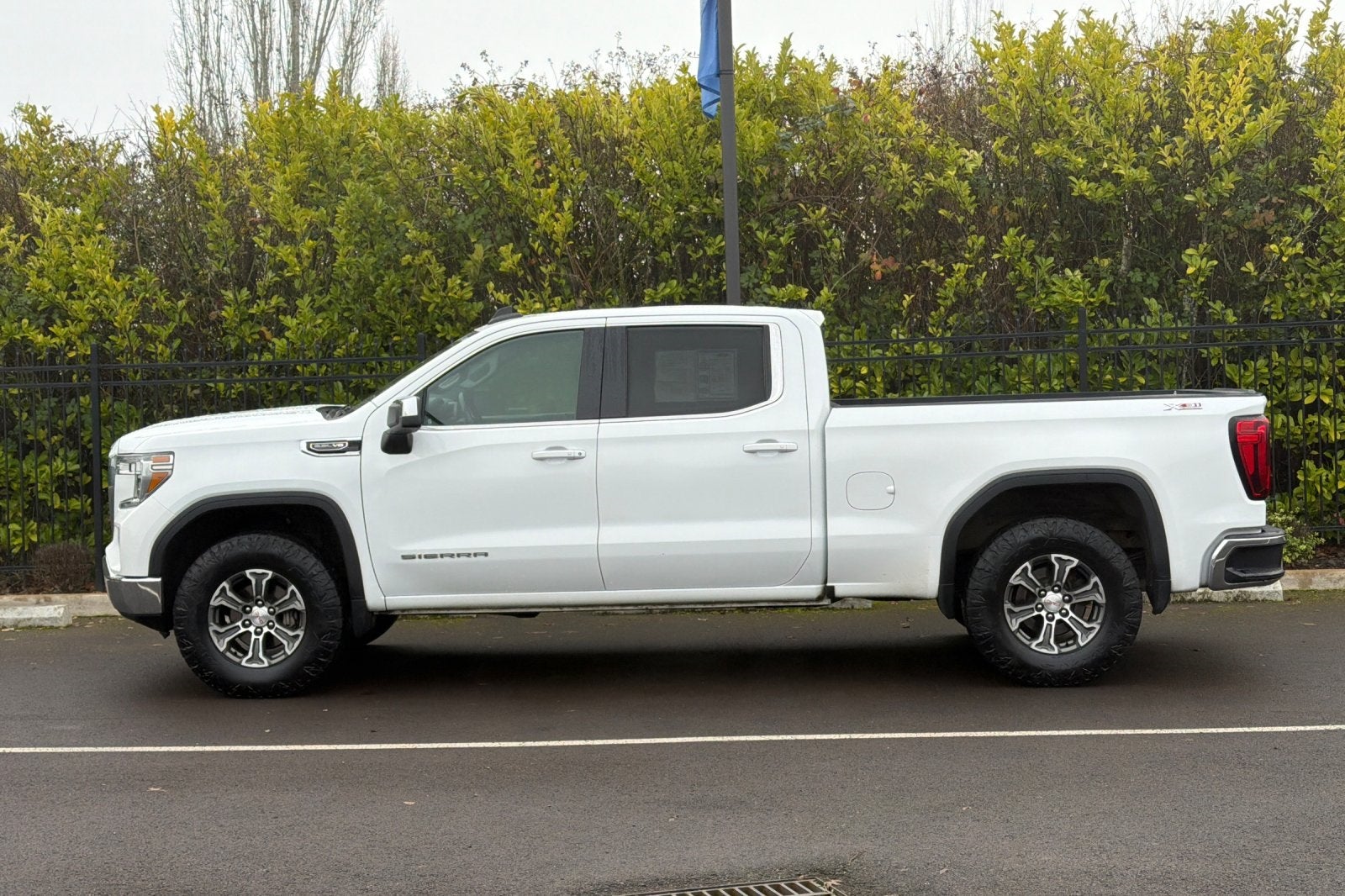 2021 GMC Sierra 1500 SLE
