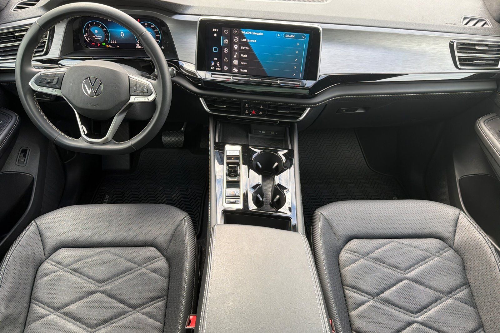 2024 Volkswagen Atlas Cross Sport 2.0T SE w/Technology