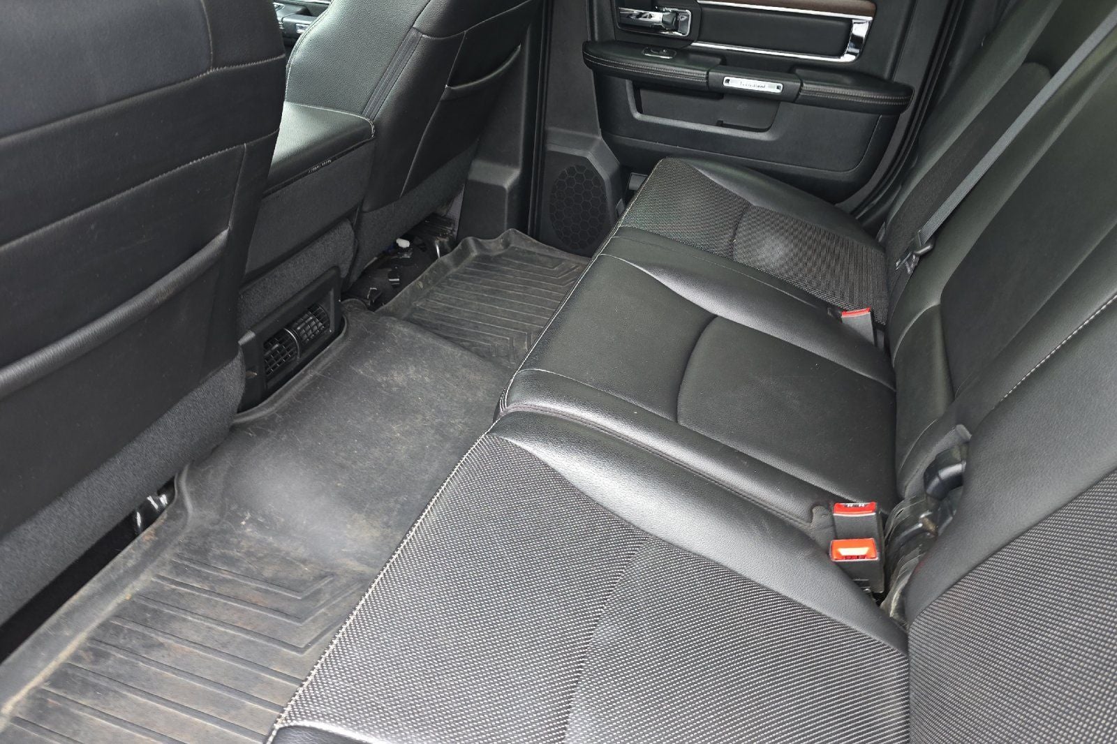 2015 RAM 3500 Laramie