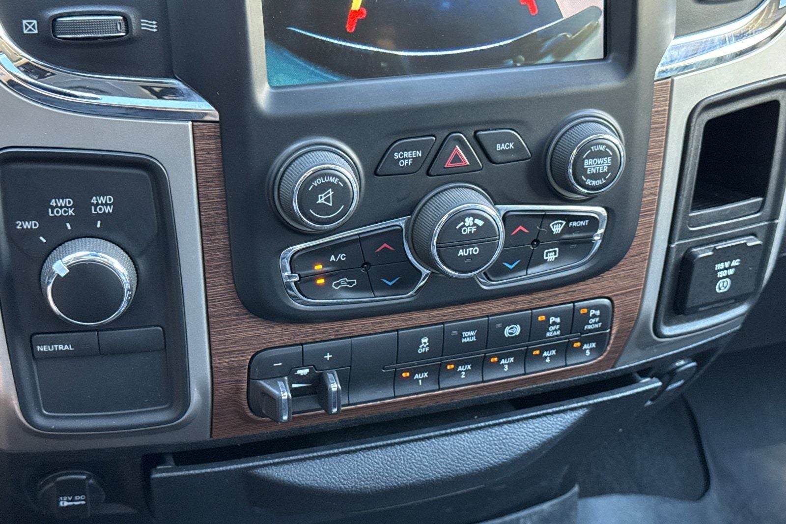2016 RAM 2500 Laramie