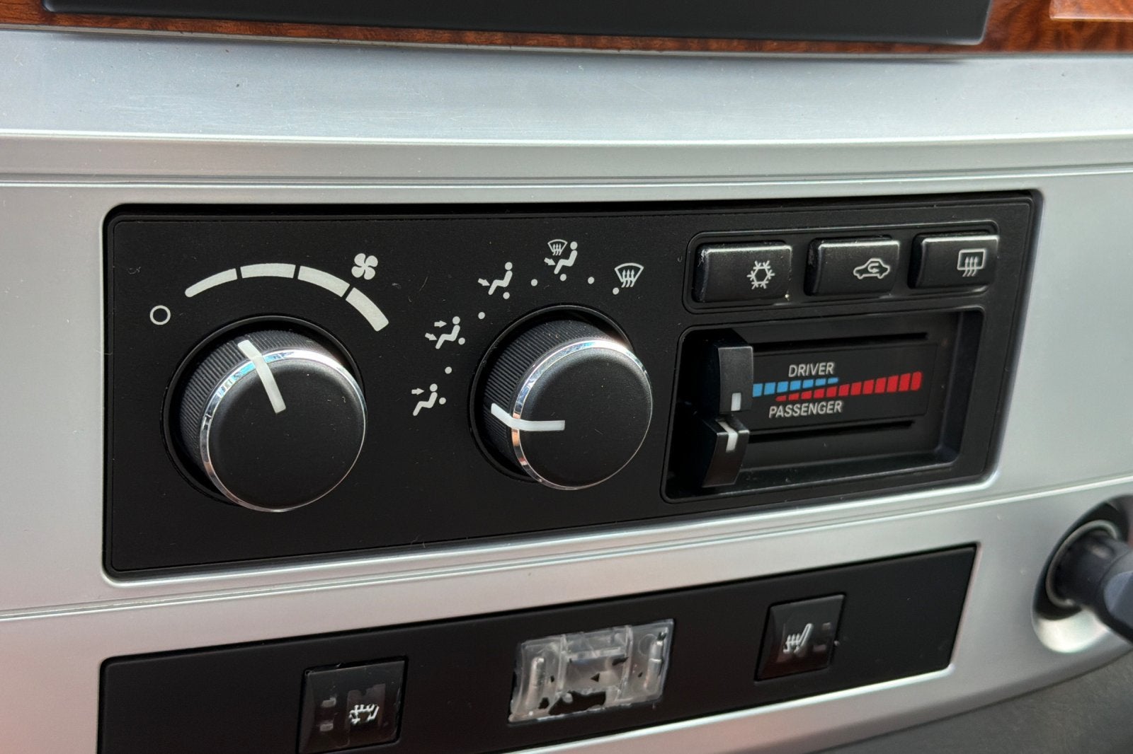 2007 Dodge Ram 2500 Base