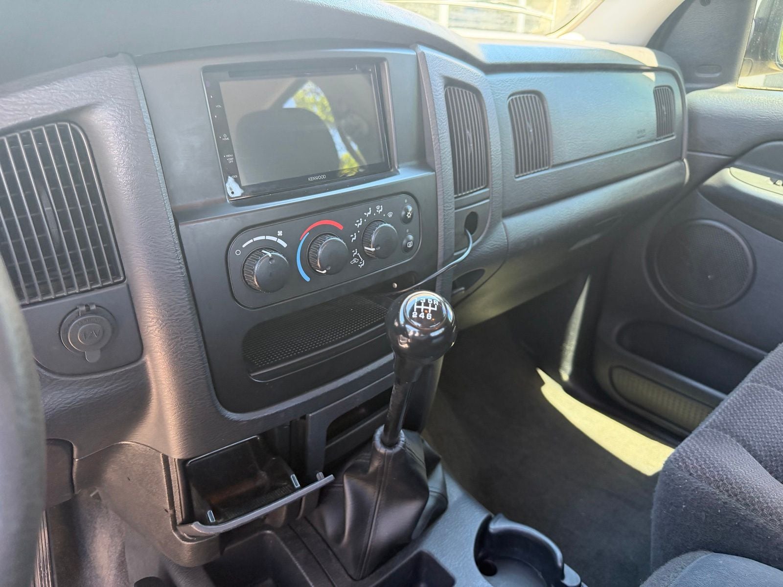 2003 Dodge Ram 3500 SLT 6 SPEED MANUAL