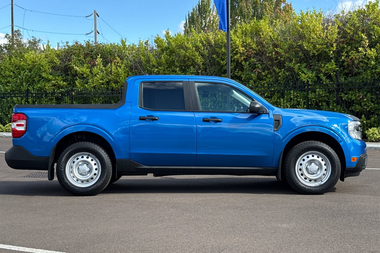 2022 Ford Maverick XL