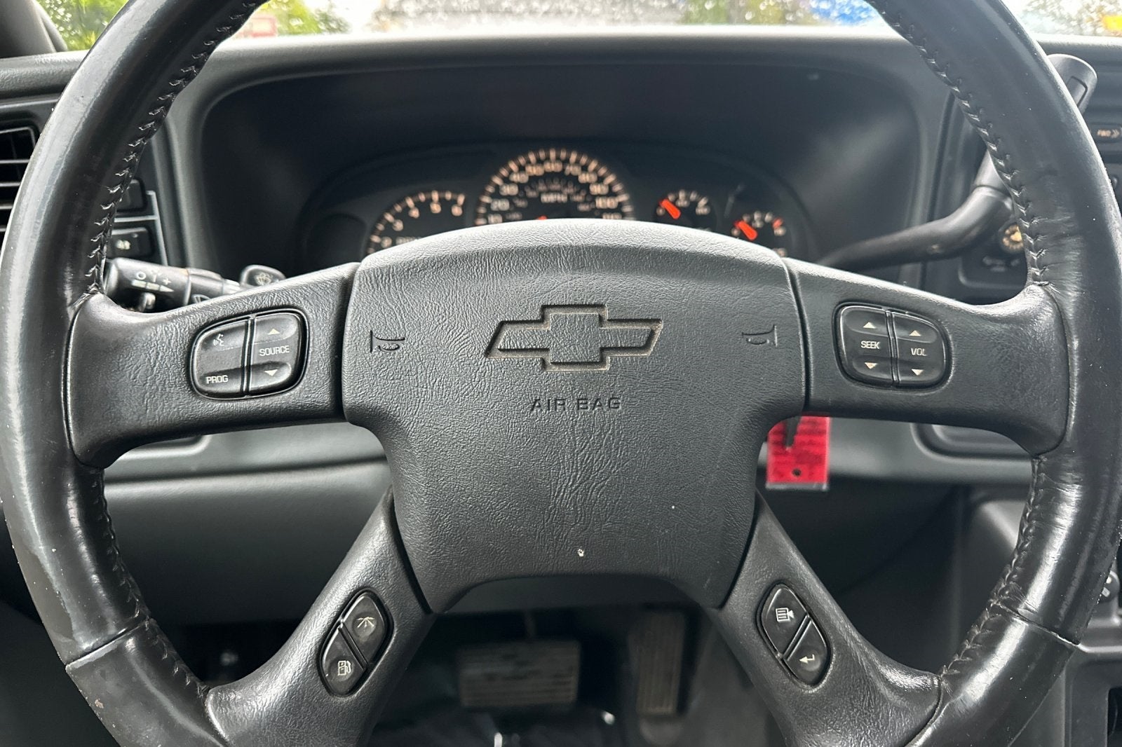 2004 Chevrolet Avalanche 1500 Base