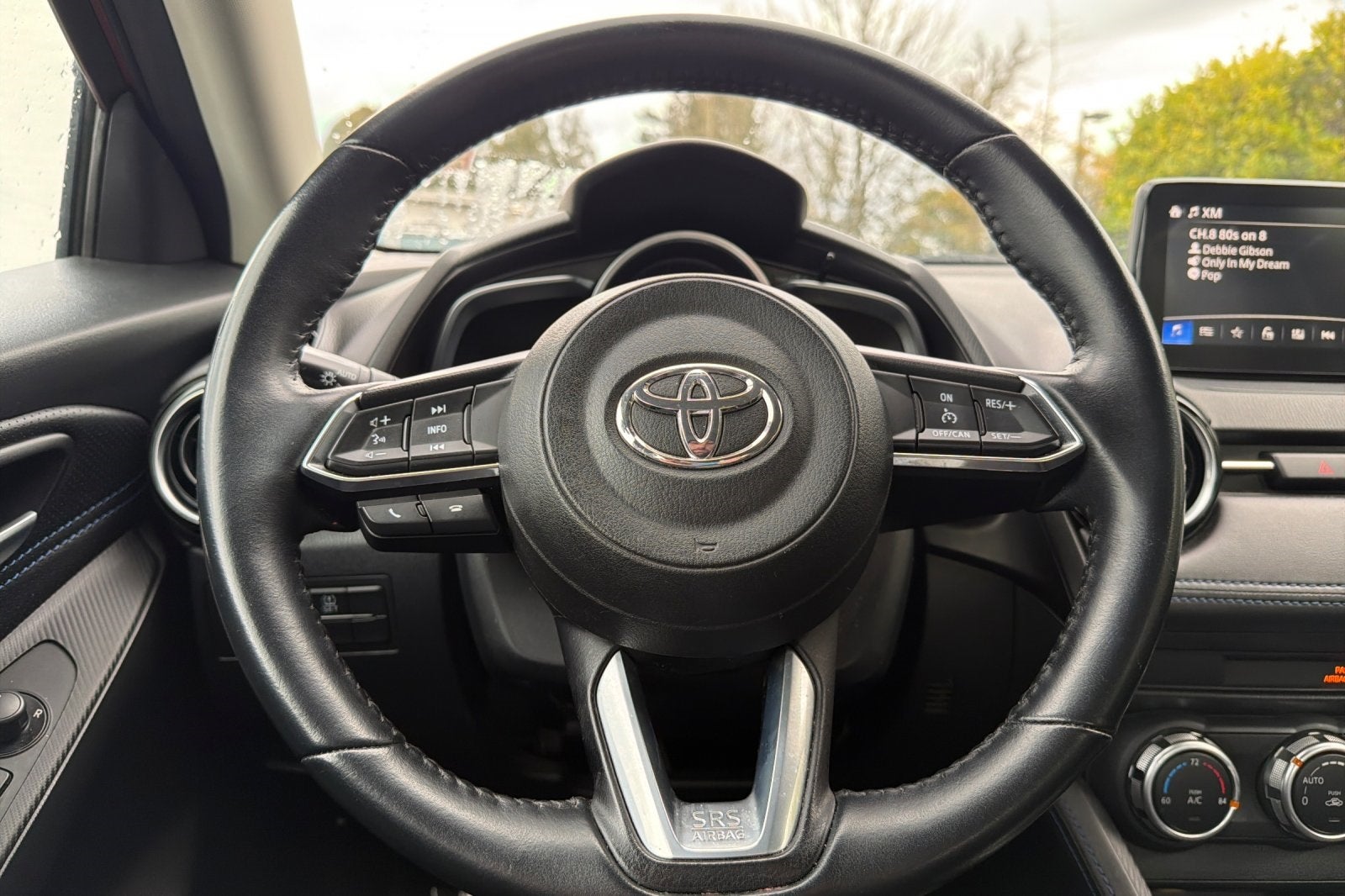 2020 Toyota Yaris XLE