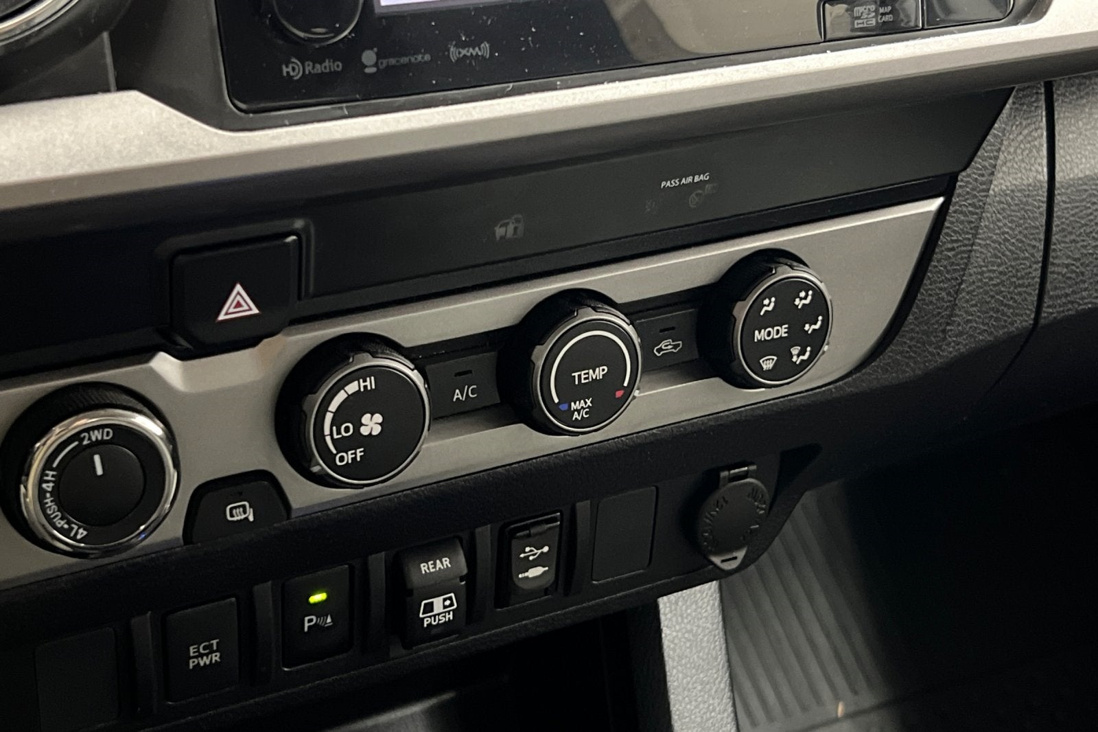 2019 Toyota Tacoma SR5 V6