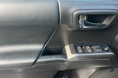 2023 Toyota Tacoma Limited V6