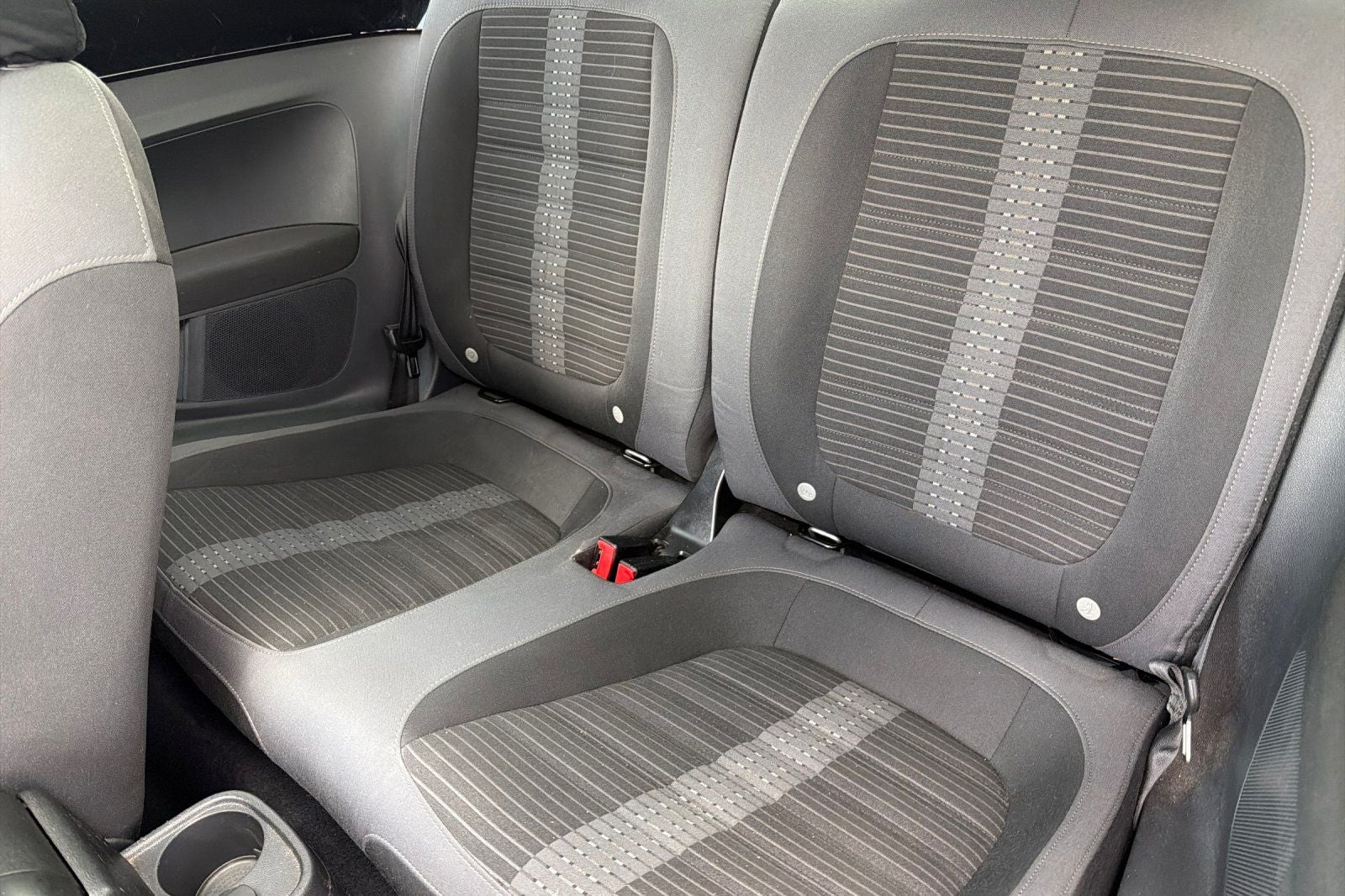 2014 Volkswagen Beetle 2.0T R-Line