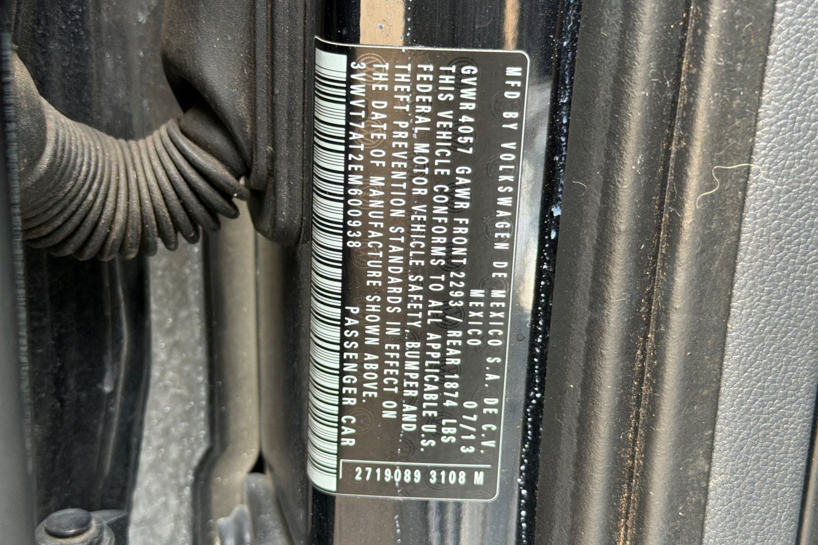 2014 Volkswagen Beetle 2.0T R-Line