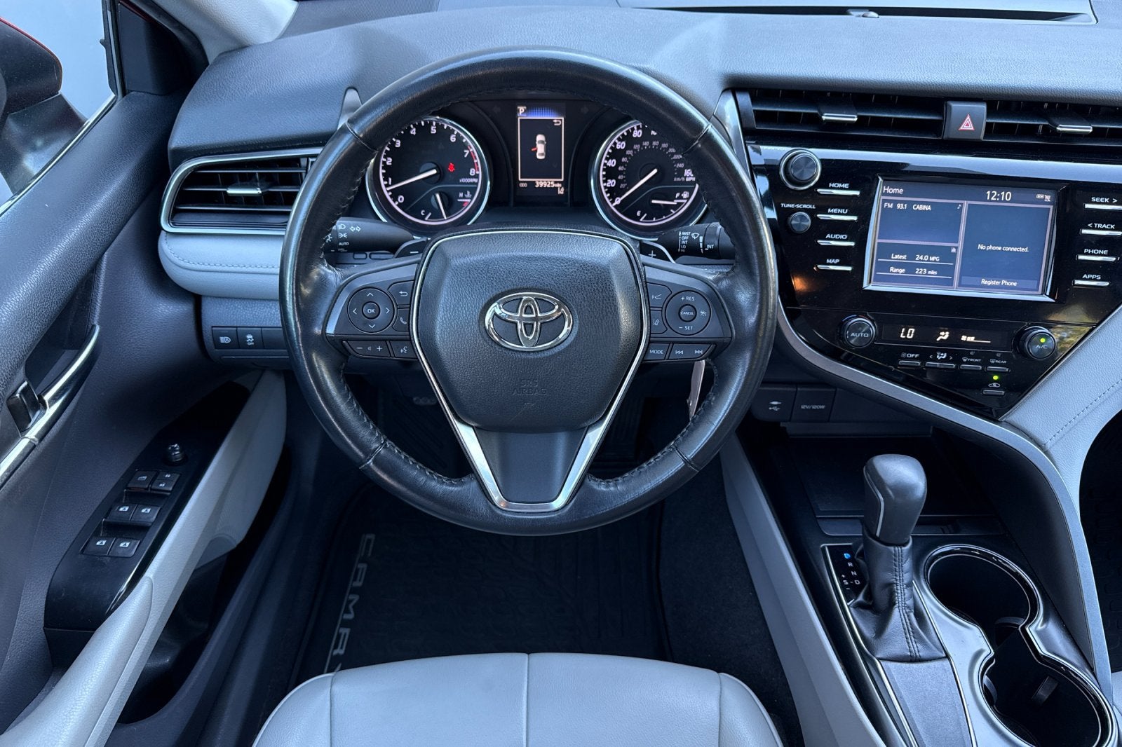 2019 Toyota Camry SE