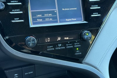 2019 Toyota Camry SE
