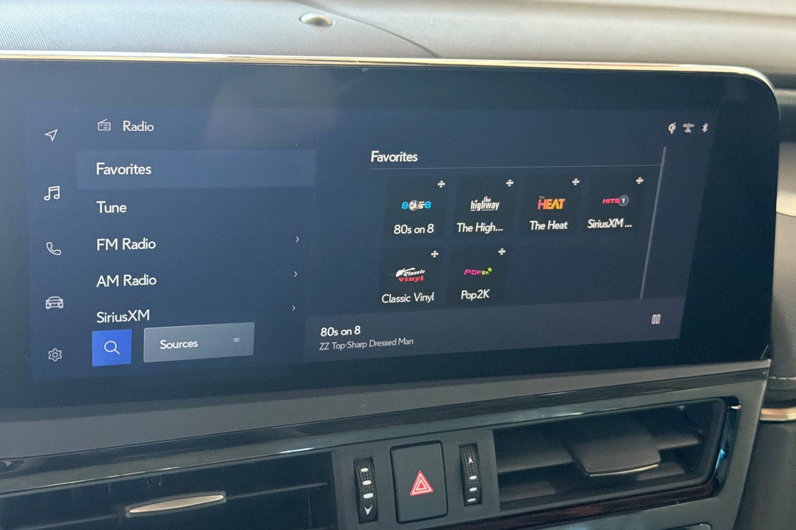 2024 Lexus ES 300h Luxury