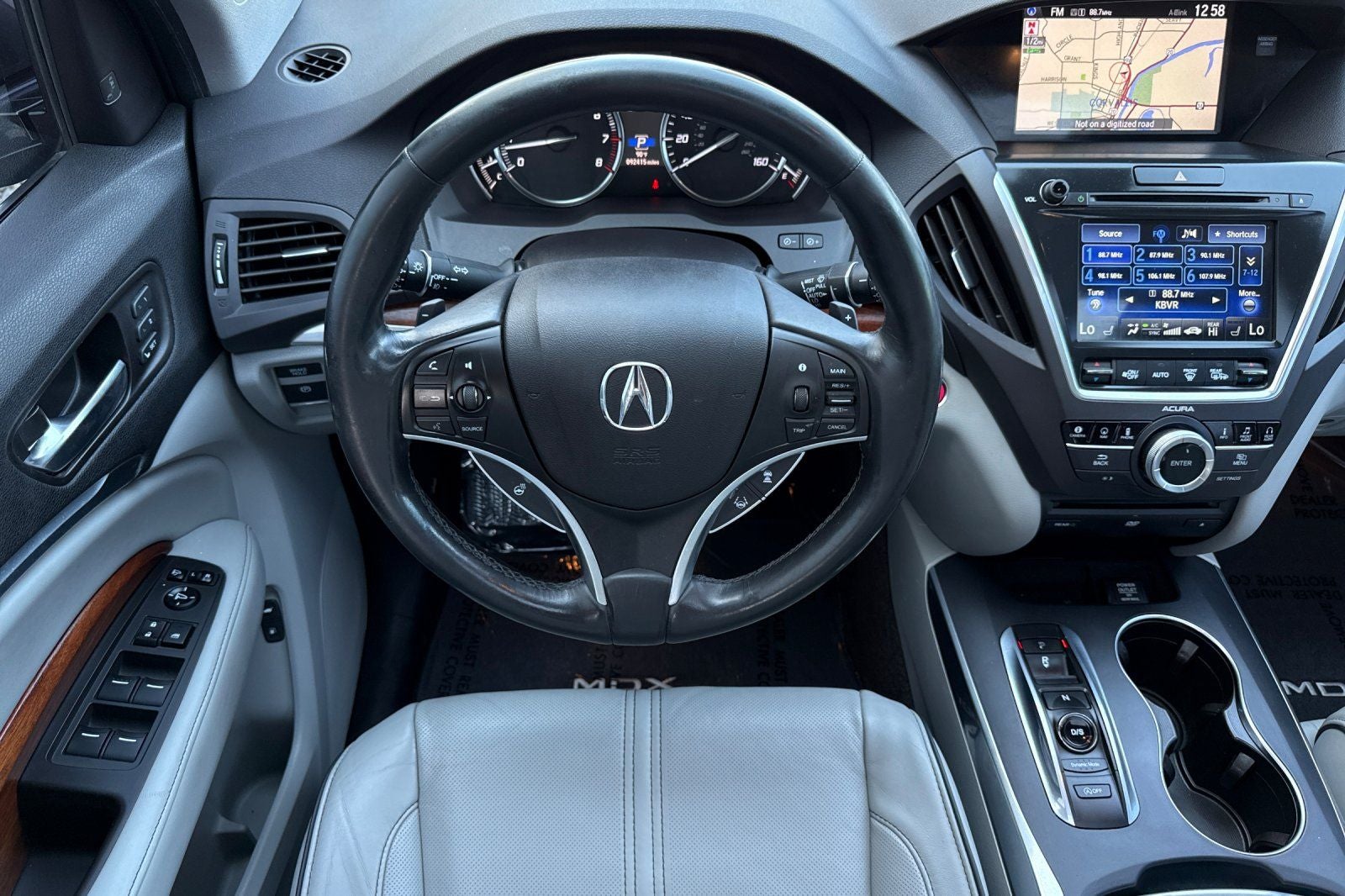 2017 Acura MDX 3.5L SH-AWD w/Advance & Entertainment Pkgs