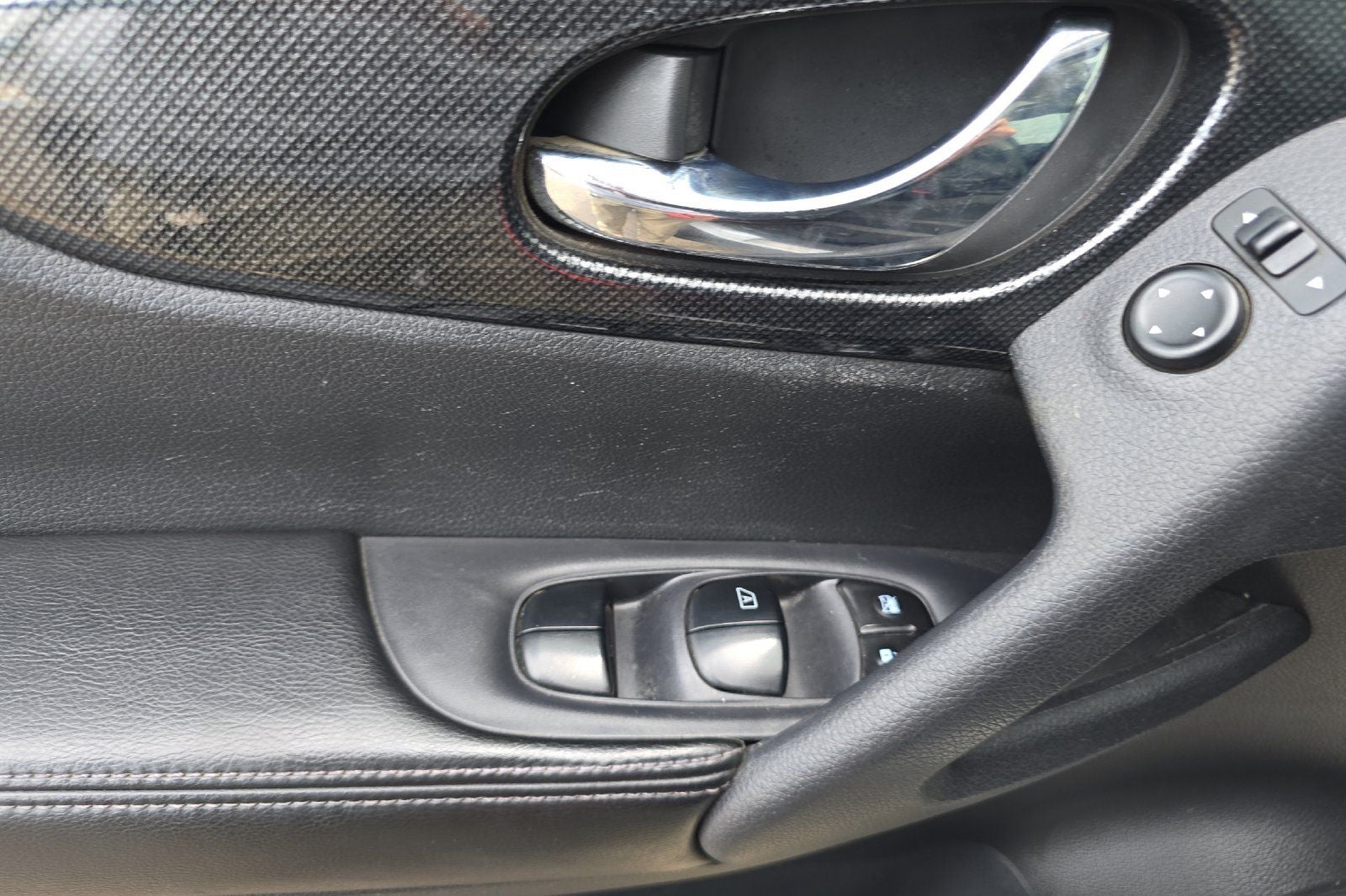 2014 Nissan Rogue SL