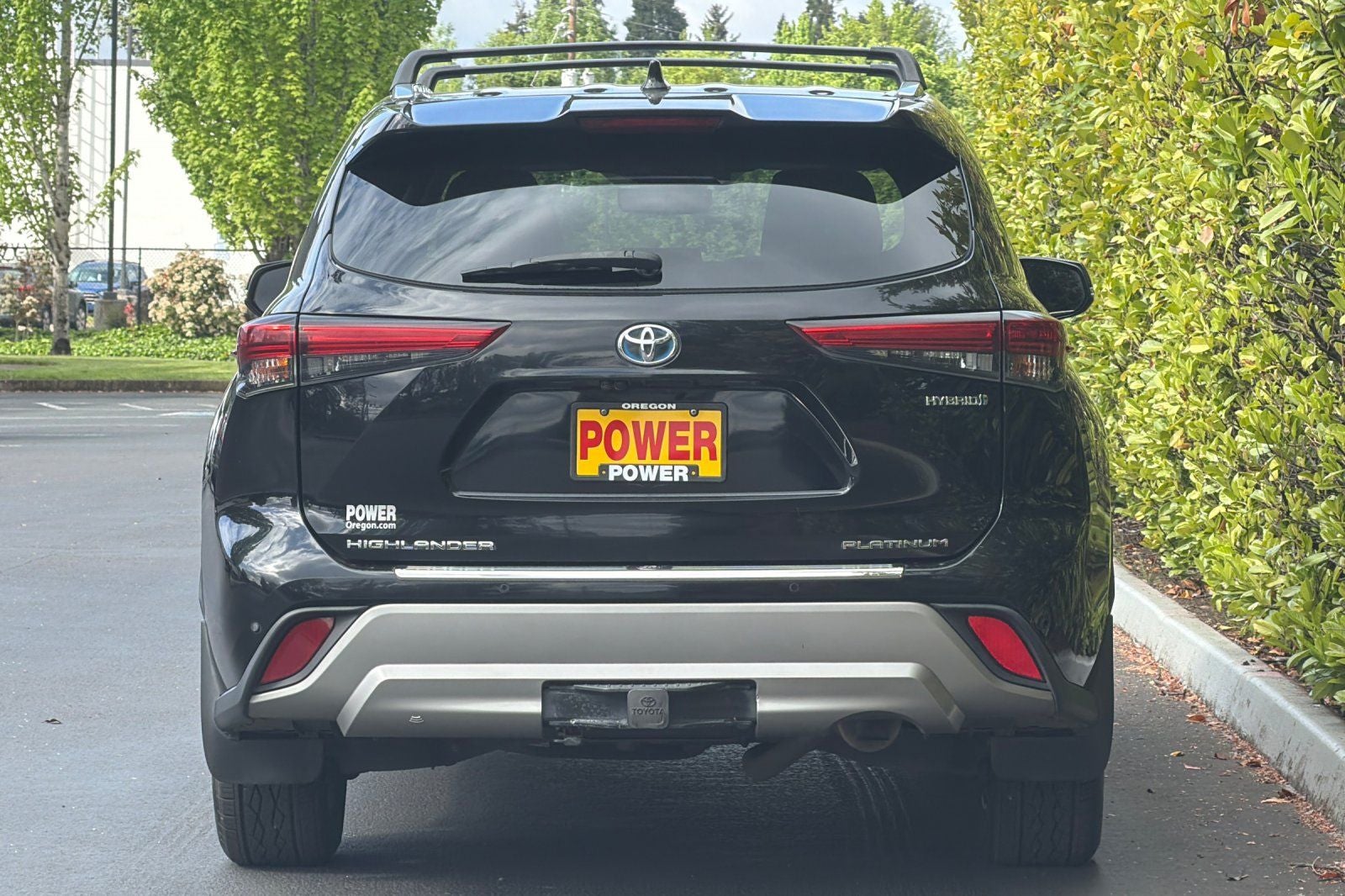 2021 Toyota Highlander Hybrid Platinum