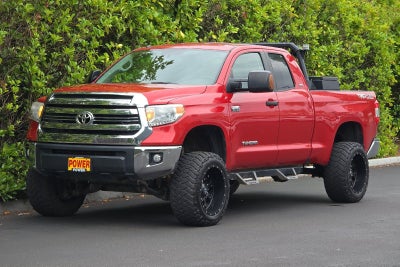 2017 Toyota Tundra SR5