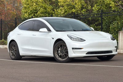 2019 Tesla Model 3 Mid Range