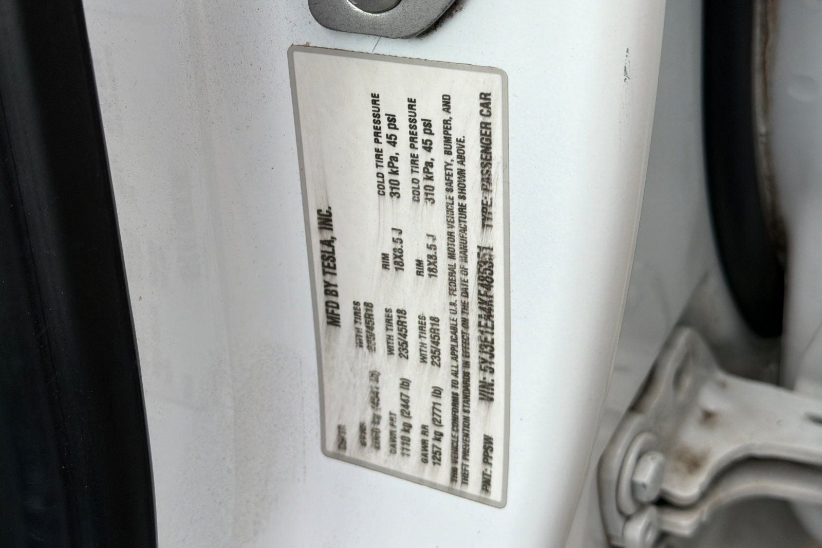 2019 Tesla Model 3 Mid Range