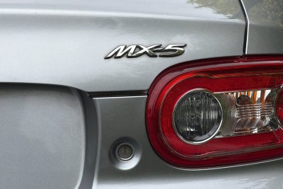 2010 Mazda Mazda Miata PRHT Grand Touring