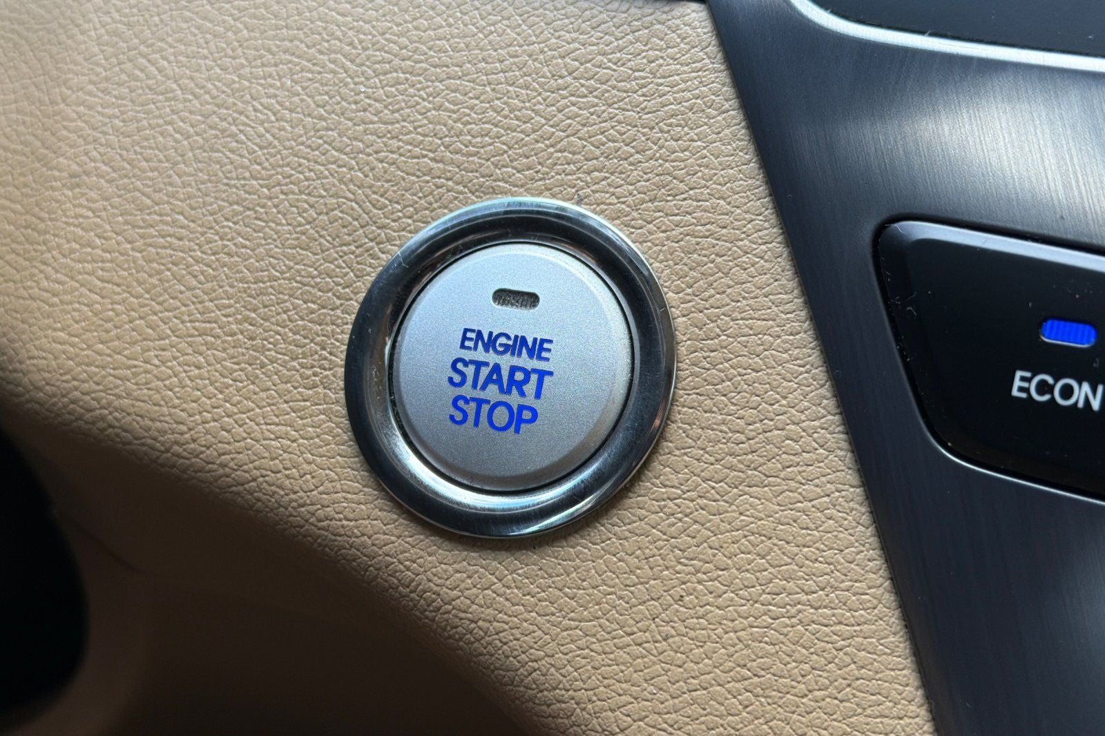 2015 Hyundai Sonata Hybrid Base