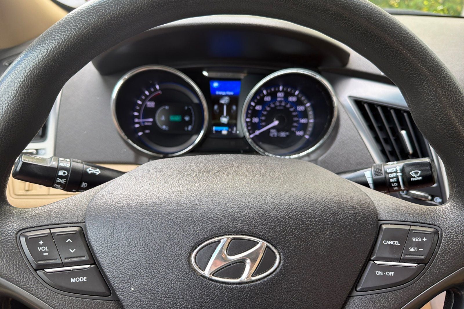 2015 Hyundai Sonata Hybrid Base