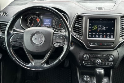 2020 Jeep Cherokee Trailhawk