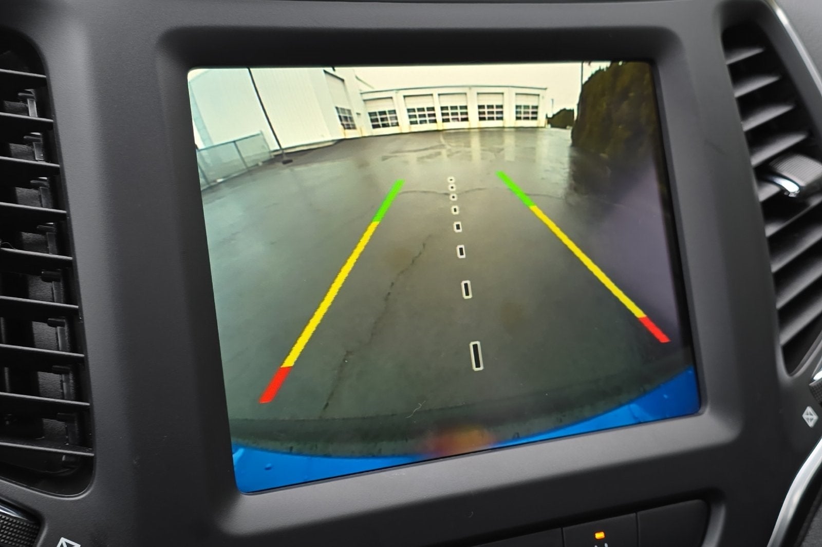 2023 Jeep Cherokee Altitude