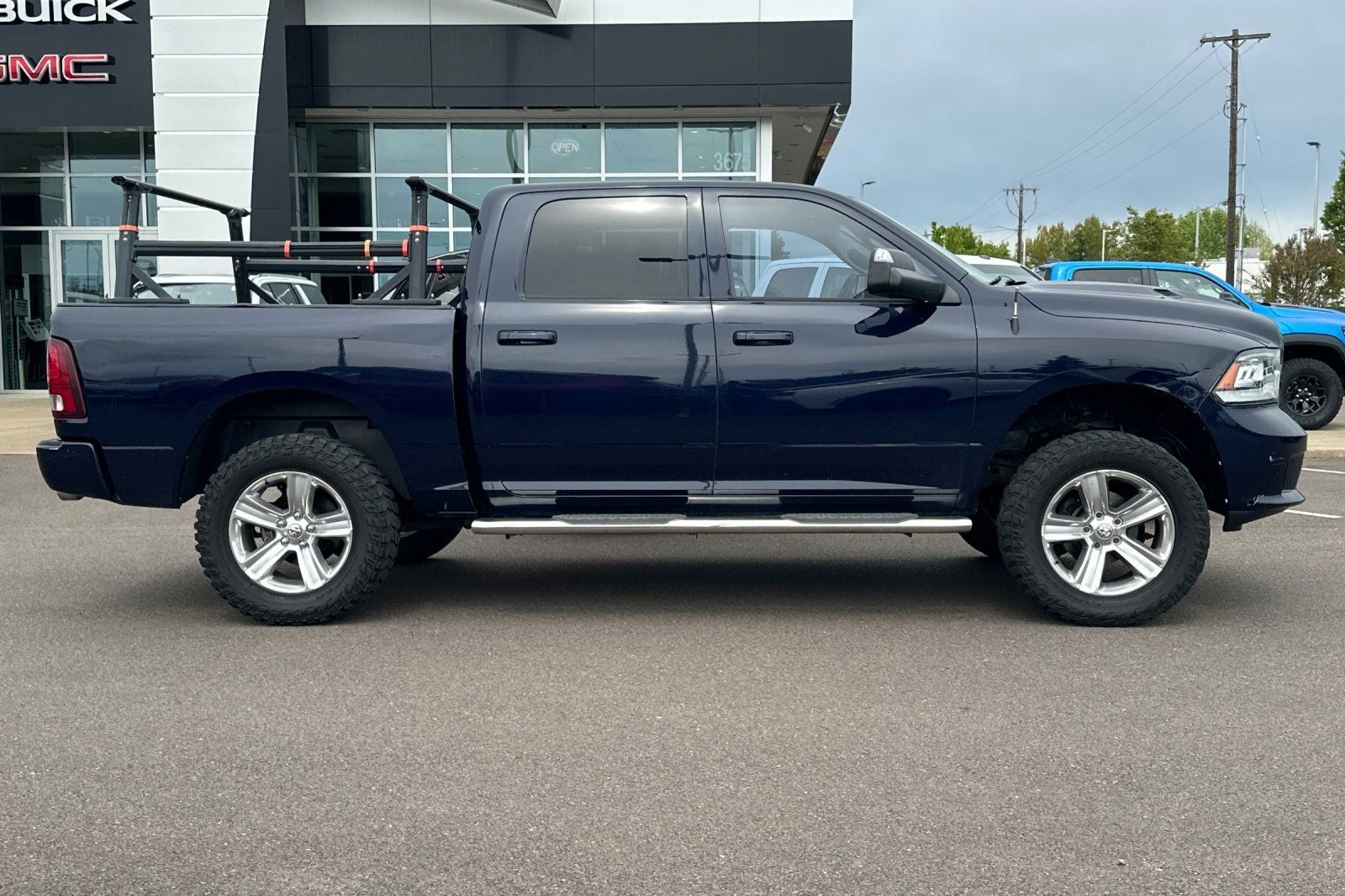 2016 RAM 1500 Sport
