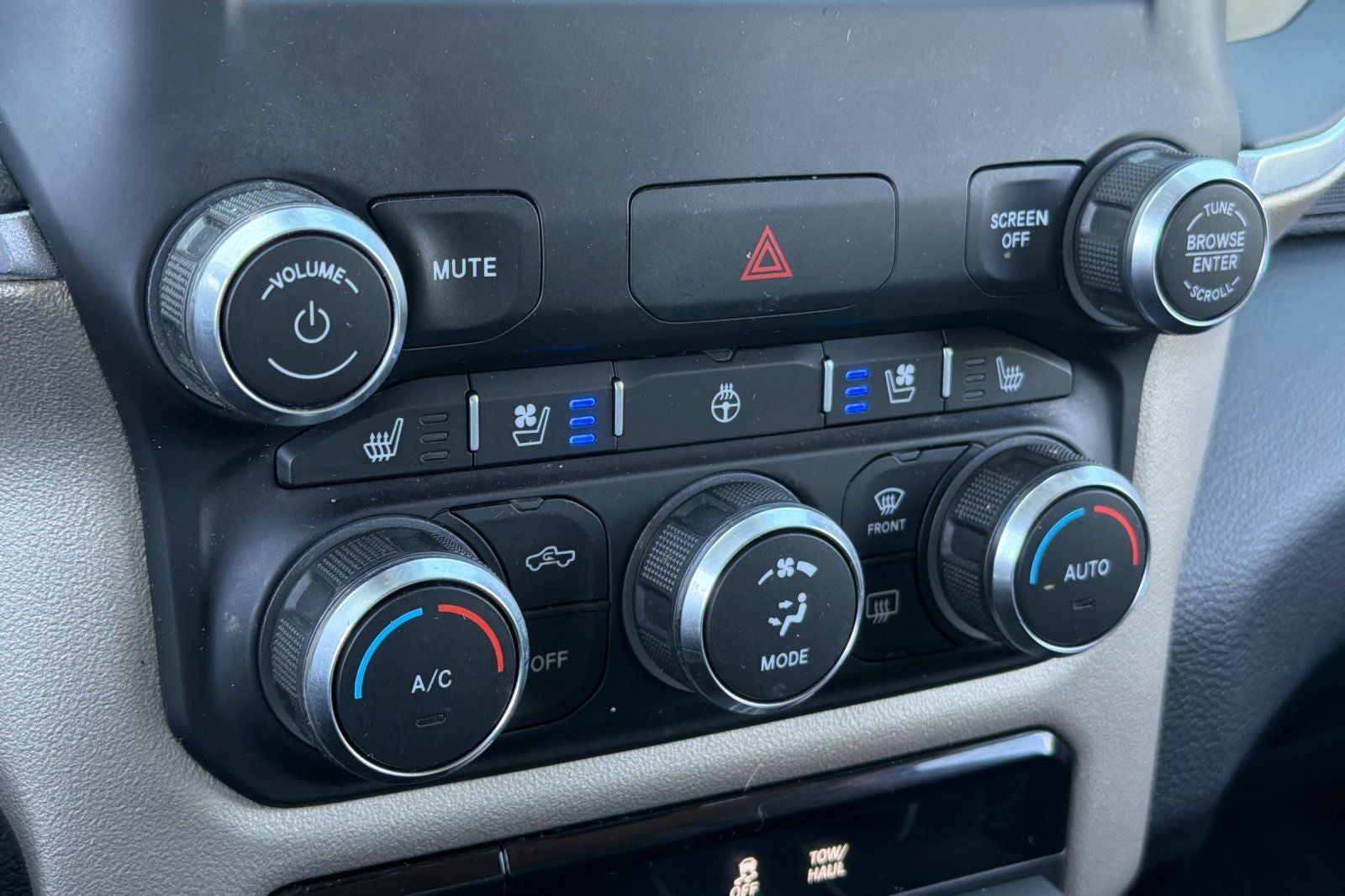 2020 RAM 1500 Laramie