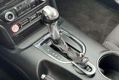 2017 Ford Mustang V6