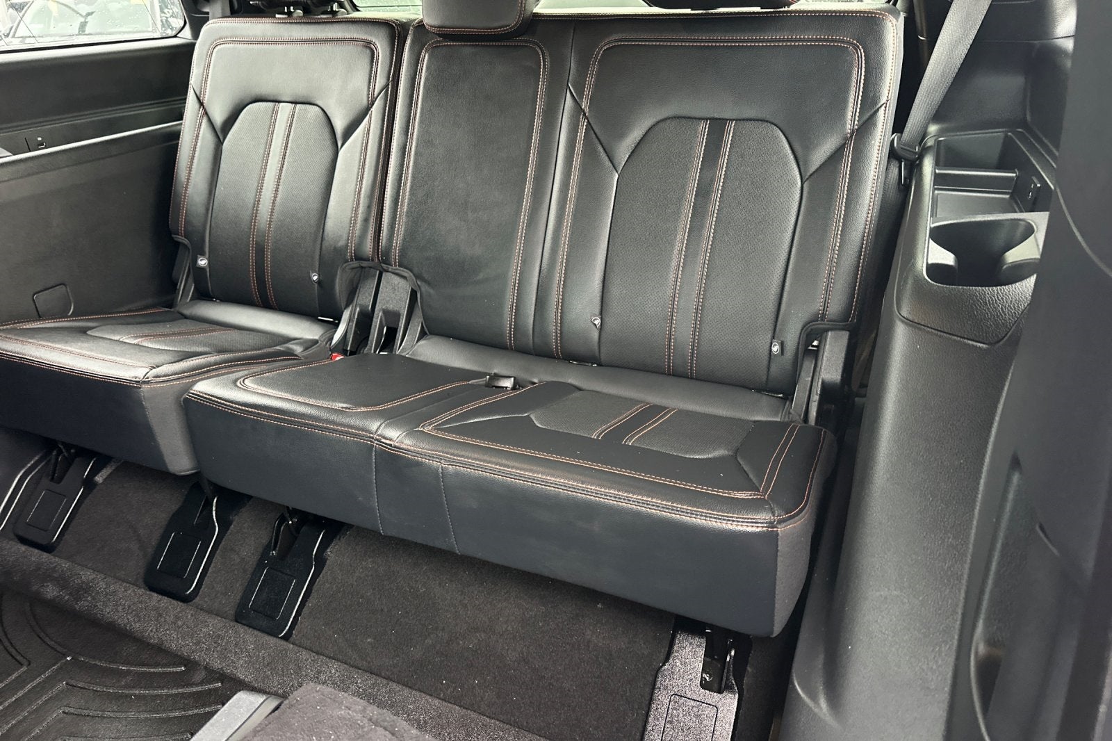 2024 Ford Expedition Timberline