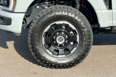 2025 Ford F-350SD Platinum