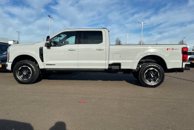 2025 Ford F-350SD Platinum