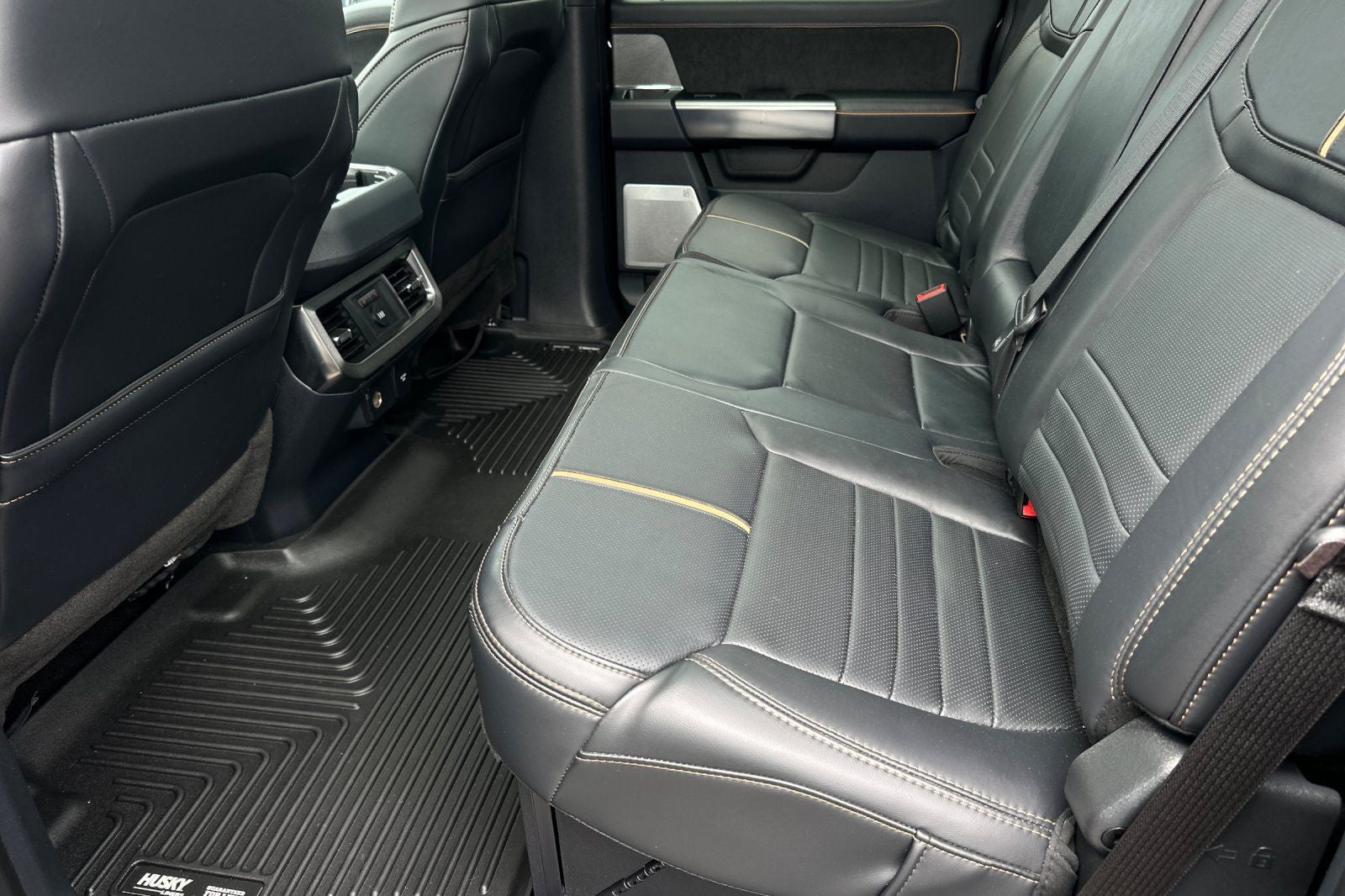 2023 Ford F-450SD Platinum