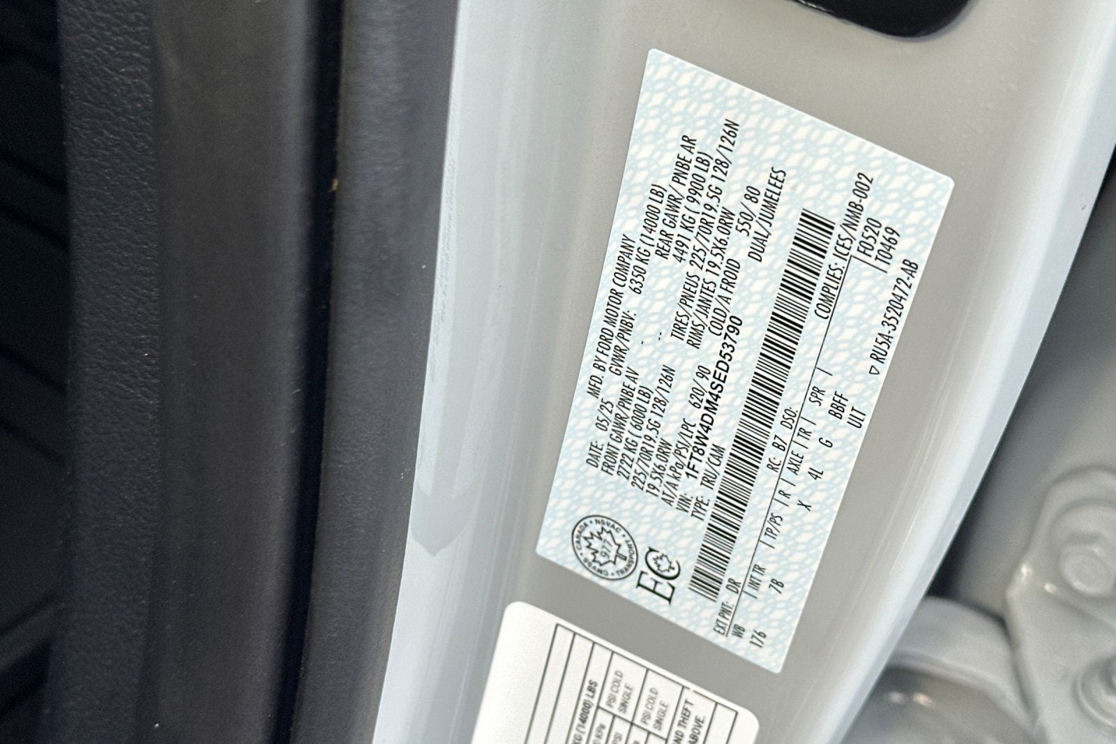 2025 Ford F-450 Platinum DRW