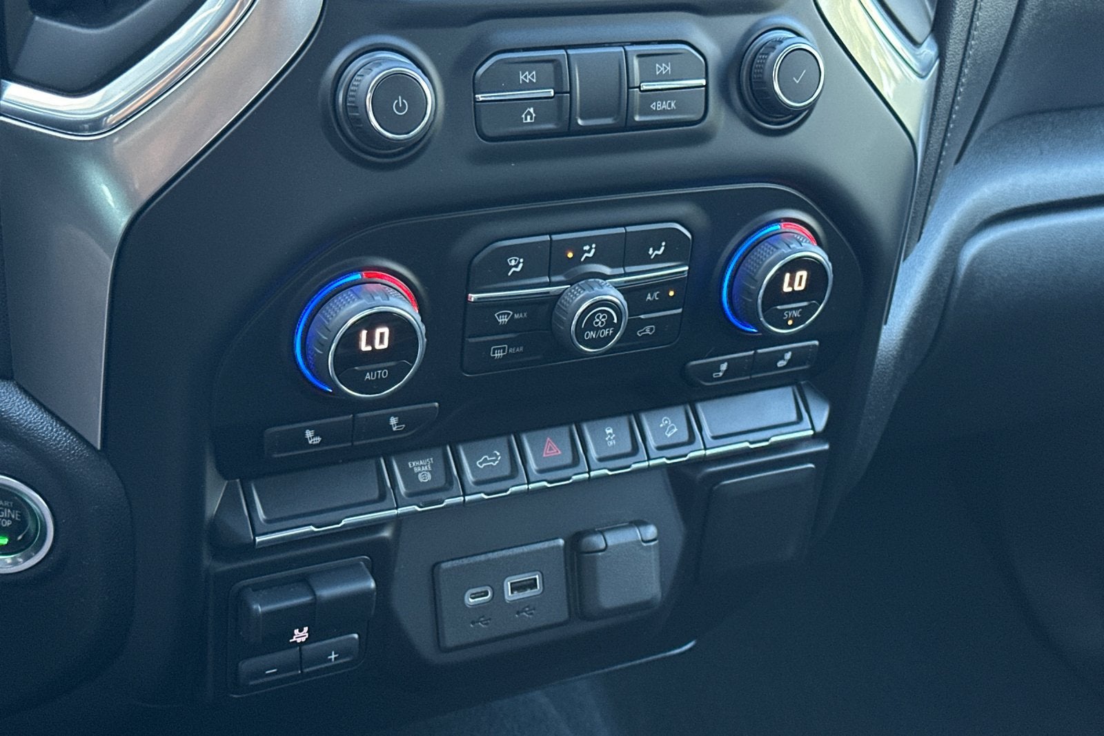 2022 Chevrolet Silverado 3500HD LT