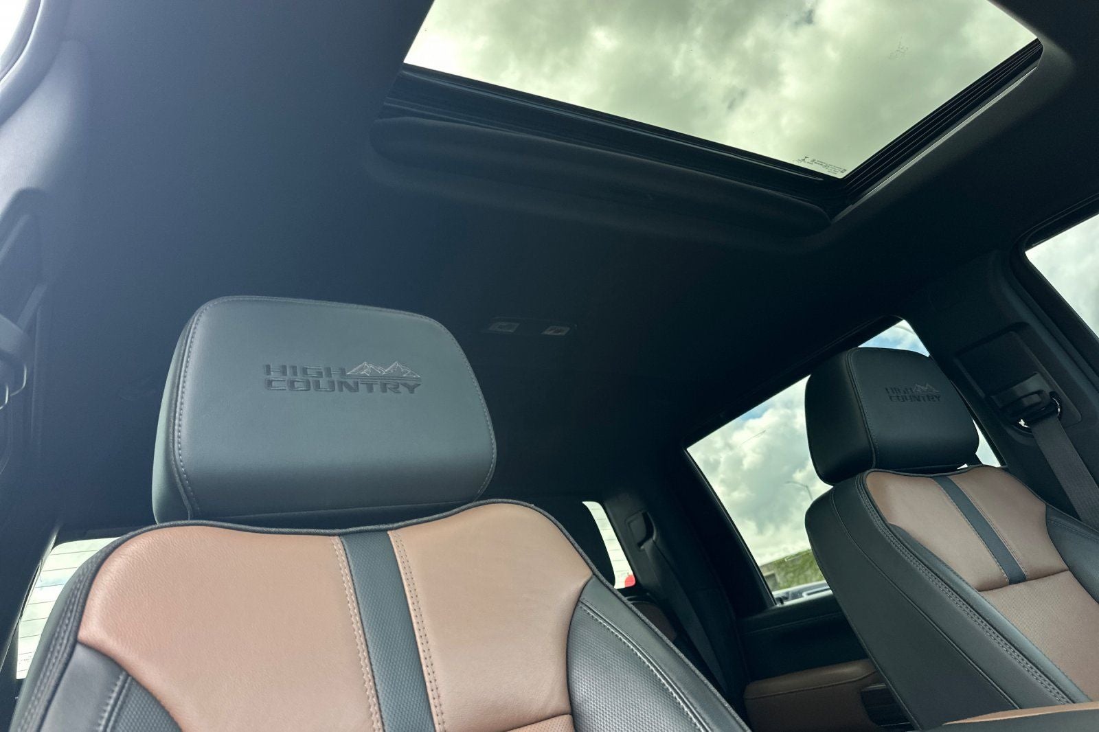 2023 Chevrolet Silverado 3500HD High Country