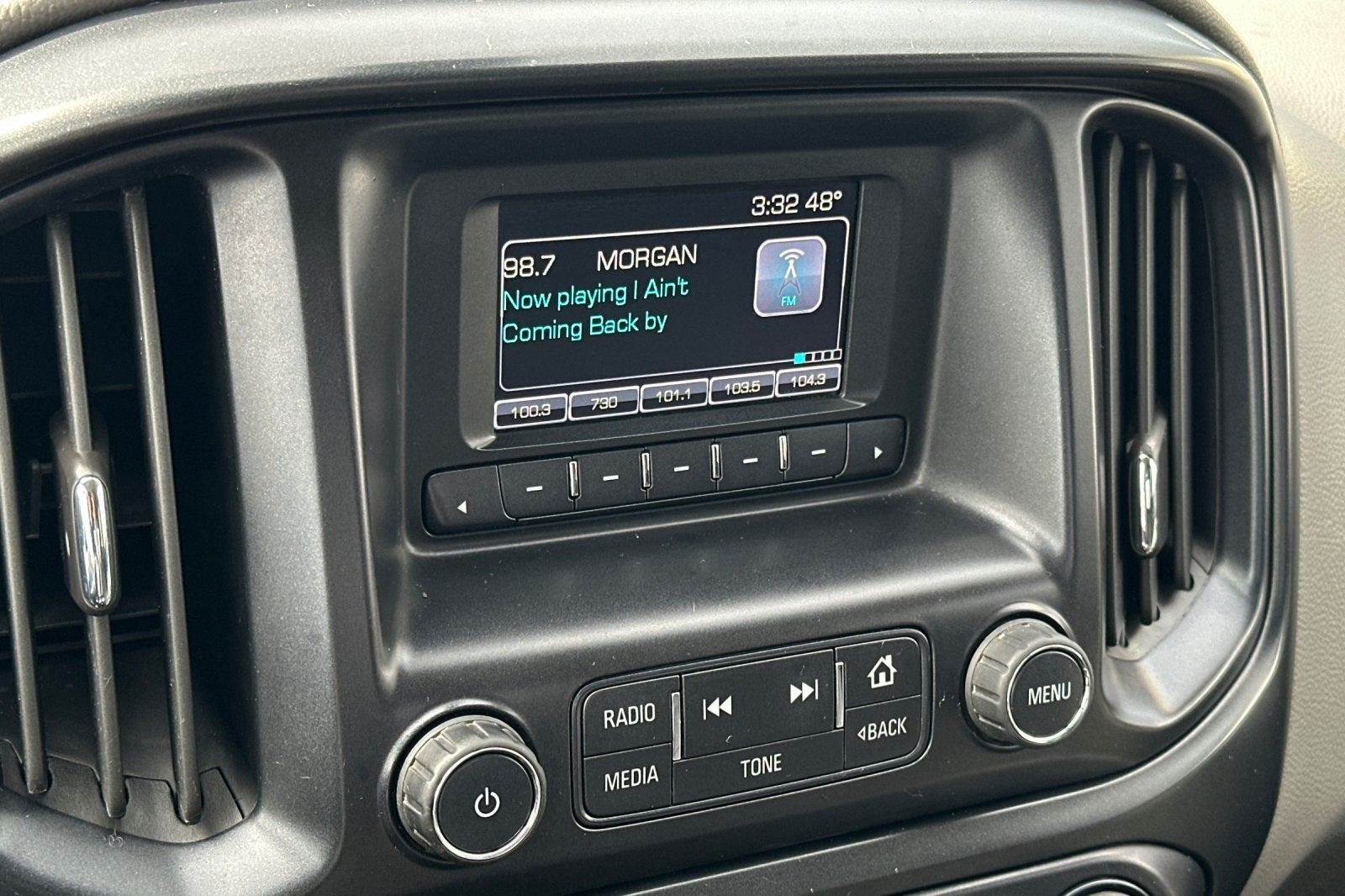 2015 Chevrolet Colorado Base