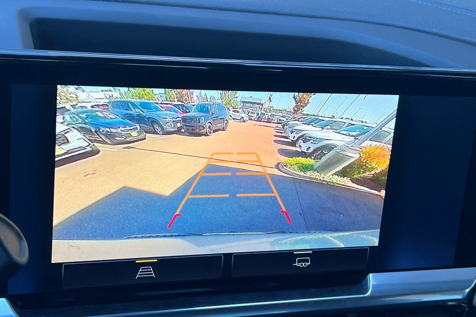 2024 Chevrolet Silverado 1500 LT LT1