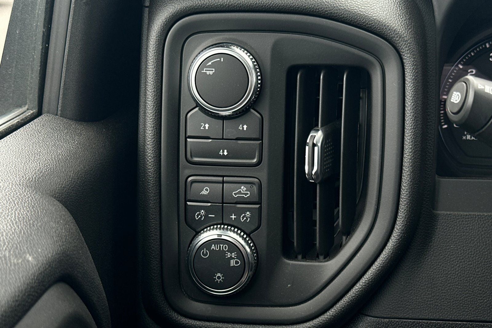 2026 GMC Sierra 3500HD Pro