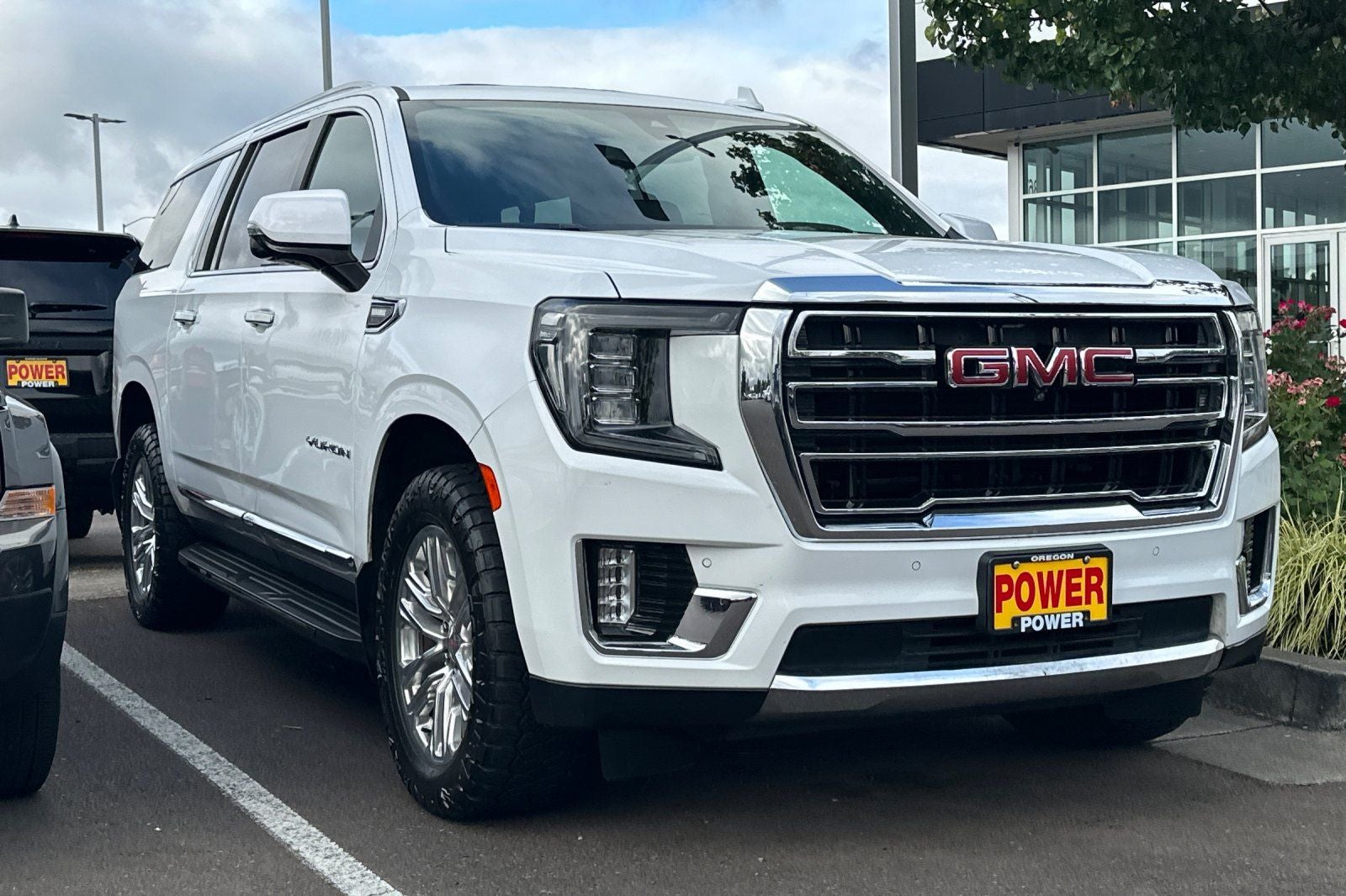 2022 GMC Yukon XL SLT
