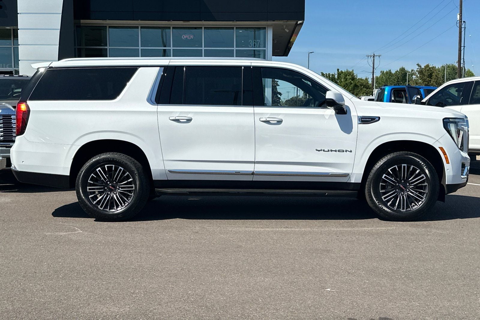 2025 GMC Yukon XL Elevation