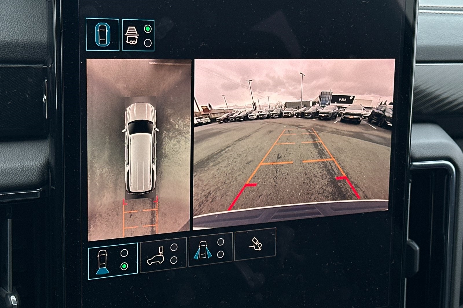 2025 GMC Yukon XL AT4